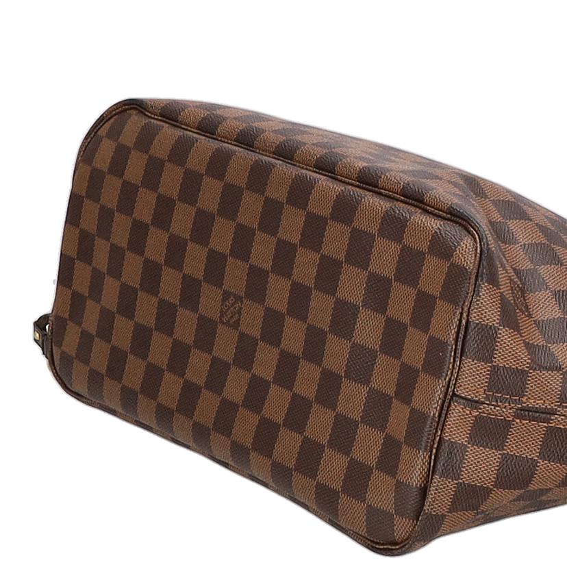 LOUIS VUITTON ルイヴィトン ルイ・ヴィトン ビトン ダミエ・エベヌ 市松模様 ブラウン 茶 ショルダーバッグ ハンドバッグ トートバッグ ブラウン メンズ レディース 定番 人気 LV 斜め掛け 肩がけ/ネヴァーフルMM/ダミエ/エベヌ・ルージュ/N41358//GI3***/Aランク/09