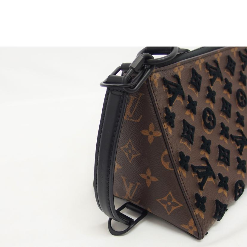 LV ルイ・ヴィトン/トライアングルメッセンジャー/モノグラム/タフタ―ジュ/M45070//CA0260/Aランク/04