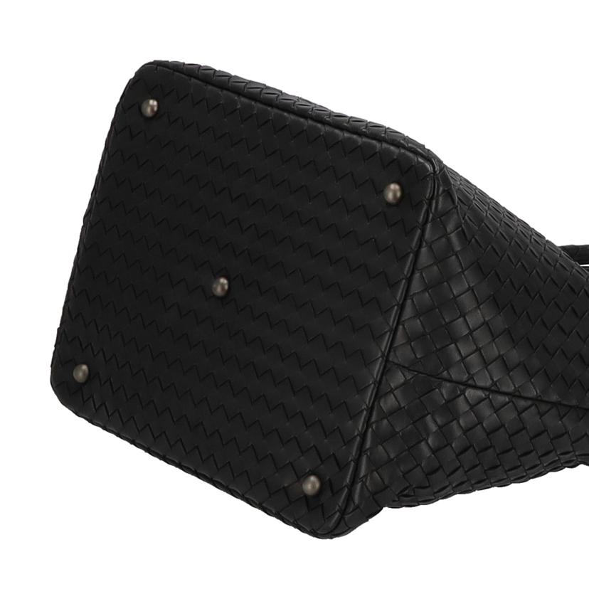 BOTTEGA VENETA ボッテガヴェネタ/イントレチャートレザートートバッグ/214728//V00*******/Aランク/75