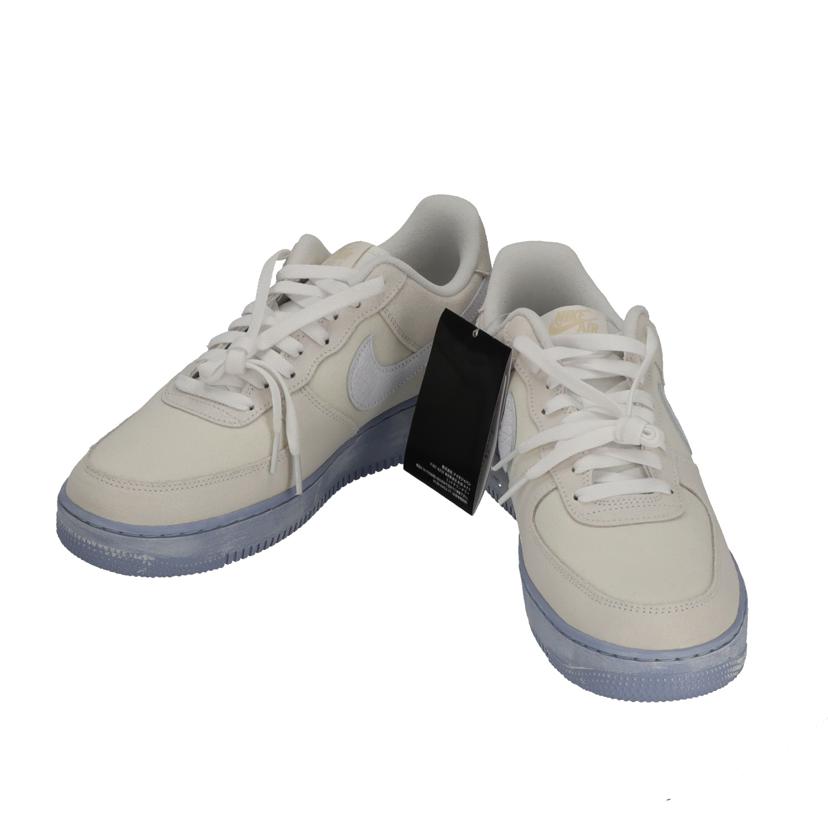 NIKE ナイキ/AIRFORCE1'07 LV8 EMB /DV0787-100//SAランク/09