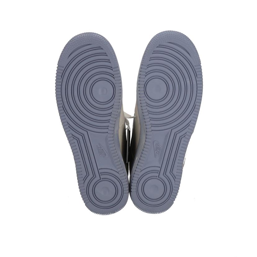 NIKE ナイキ/AIRFORCE1'07 LV8 EMB /DV0787-100//SAランク/09