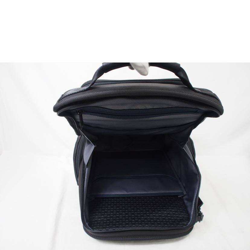 TUMI トゥミ/Compact Laptop Brief Pack/パソコン用リュック/26173D2//SAランク/78