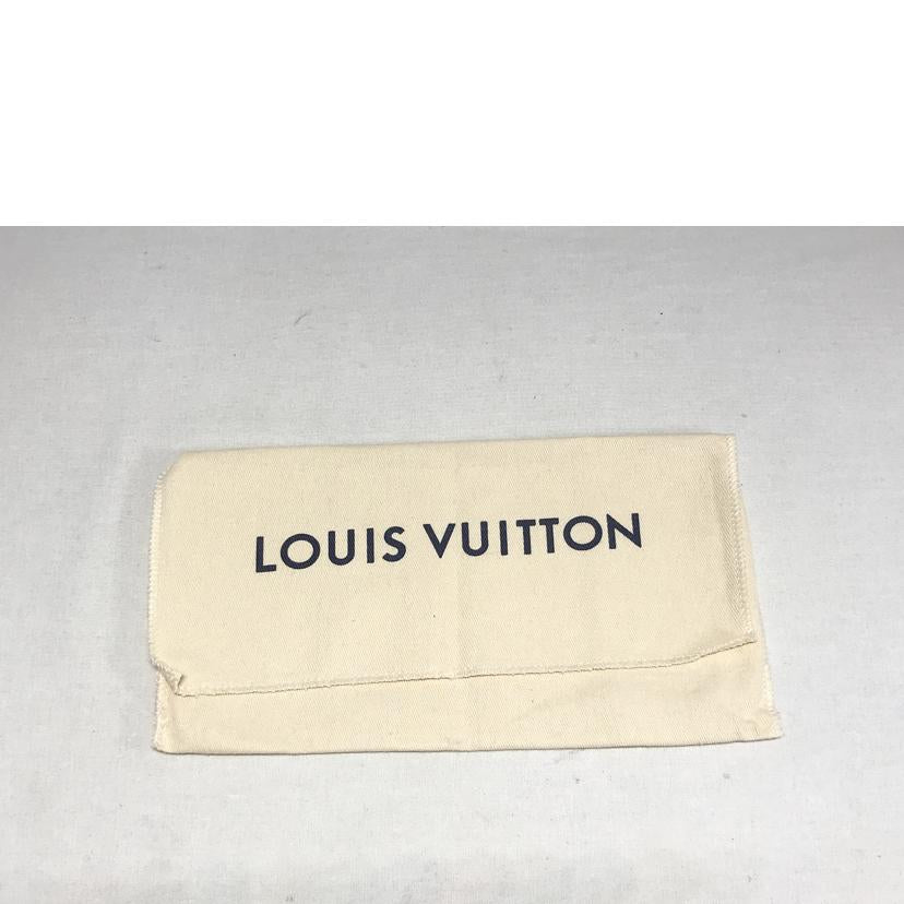 LV ルイヴィトン/ジッピーウォレット モノグラム ジャイアント リバース/M69353//Aランク/51