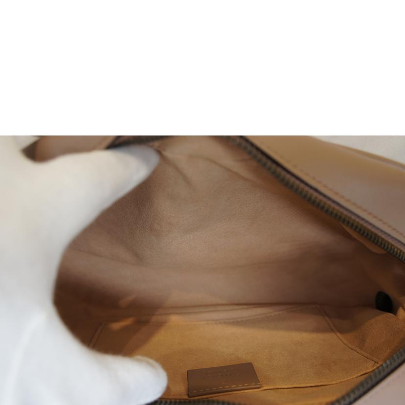 GUCCI グッチ/GGマーモントキルティングチェーンショルダー/447632//520981/Aランク/92