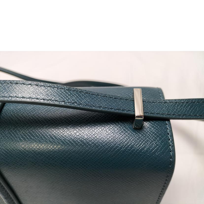 Vivienne Westwood ヴィヴィアンウエストウッド/SOFIA レザーショルダーバッグ グリーン//ABランク/52