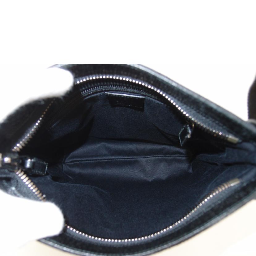 GUCCI グッチ 黒 斜め掛け 肩掛け レディース メンズ/GGキャンバスショルダー/ブラック/122793//467***/Aランク/69