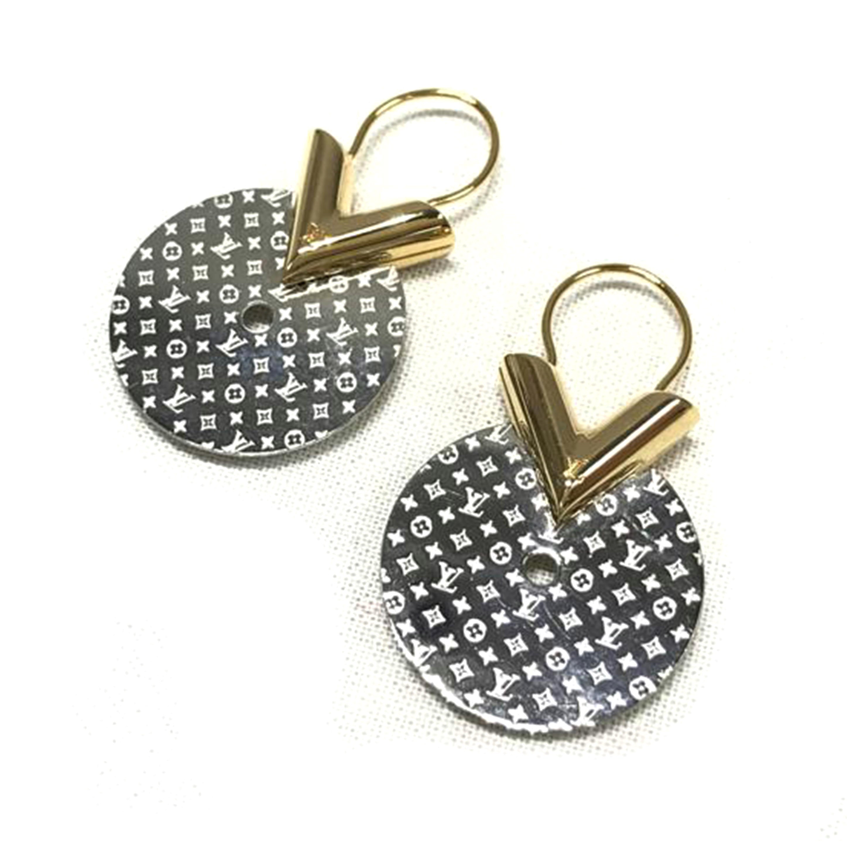 LV ルイヴィトン/ピアス エッセンシャルVコイン/M00189//LE0136/Aランク/51