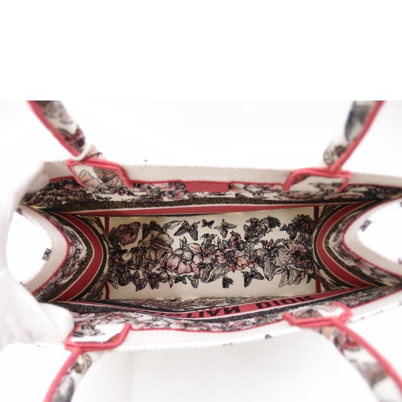 Christian Dior クリスチャン・ディオール トートバッグ キャンバス マルチカラー レディース/ブックトートスモール・バタフライエンブロイダリー/M1296ZRHQ M884//50-MA-1201/SAランク/69