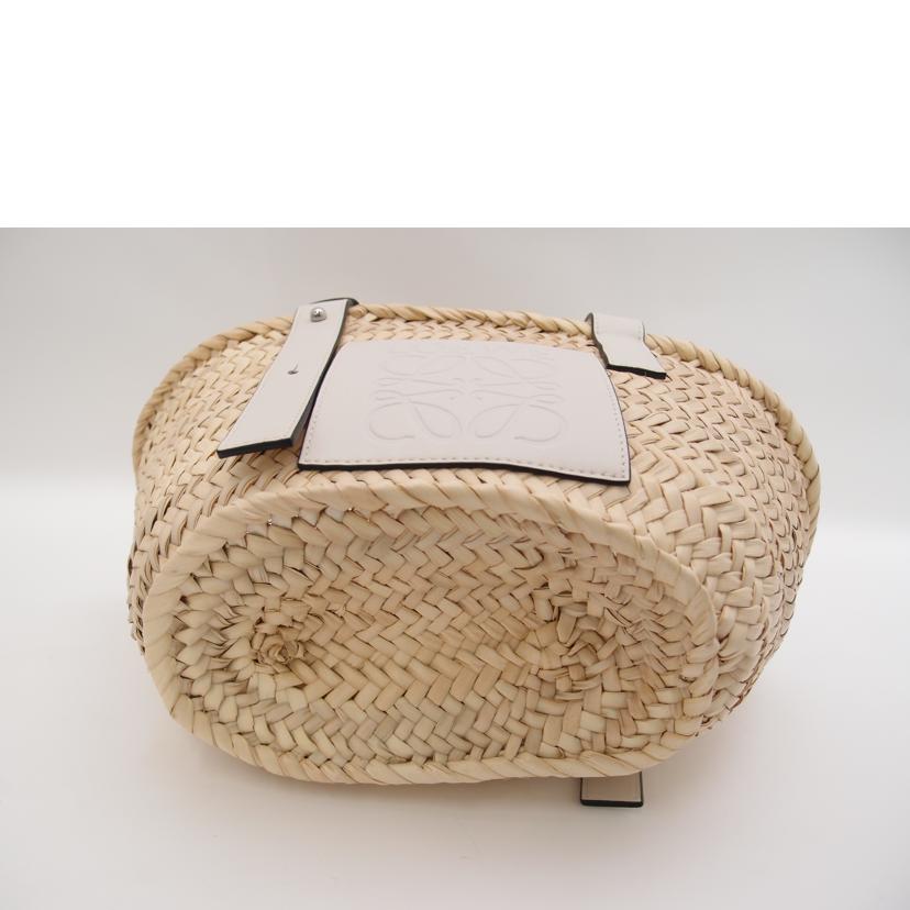 LOEWE ロエベ かごバッグ ハンドバッグ レディース 2022春夏新作/バスケットバッグ・スモール/ナチュラル×ホワイト/A223S93X04//412121/SAランク/69