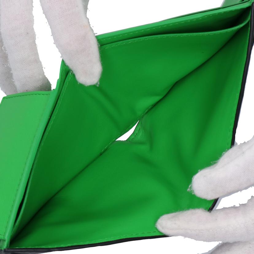 BOTTEGA VENETA ボッテガヴェネタ/イントレチャート/バイフォールドウォレット/605722//SAランク/75