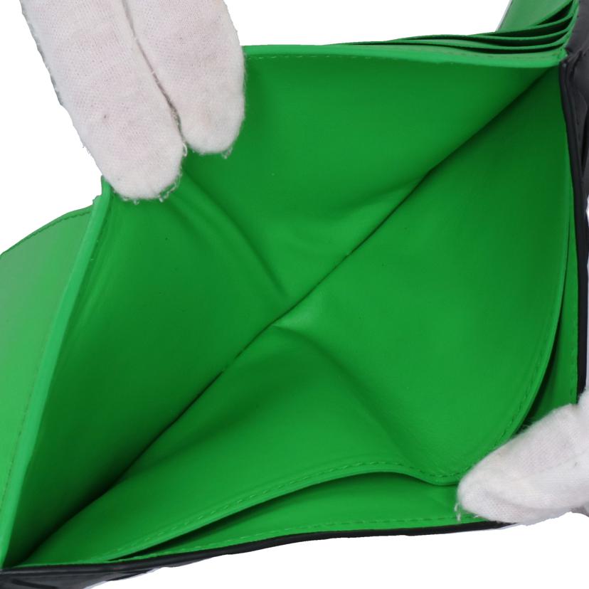 BOTTEGA VENETA ボッテガヴェネタ/イントレチャート/バイフォールドウォレット/605722//SAランク/75