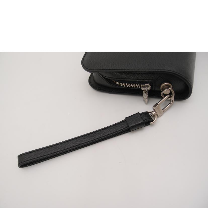 LV ルイ・ヴィトン クラッチバッグ セカンドバッグ ブラック 黒 幅24cm イタリア製/バイカル/タイガ/アルドワーズ/M30182//CE3191/Aランク/69