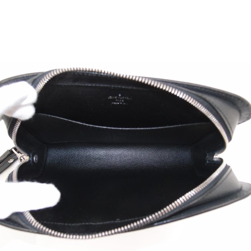 LV ルイ・ヴィトン クラッチバッグ セカンドバッグ ブラック 黒 幅24cm イタリア製/バイカル/タイガ/アルドワーズ/M30182//CE3191/Aランク/69