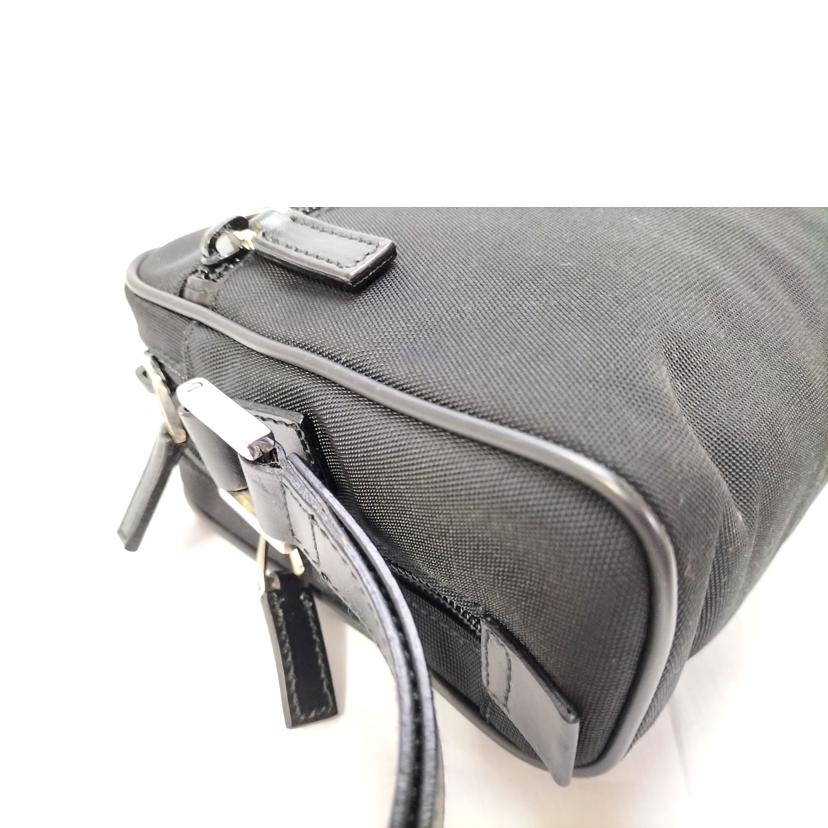 GUCCI グッチ/ナイロン セカンドバッグ/018 1607//Aランク/52