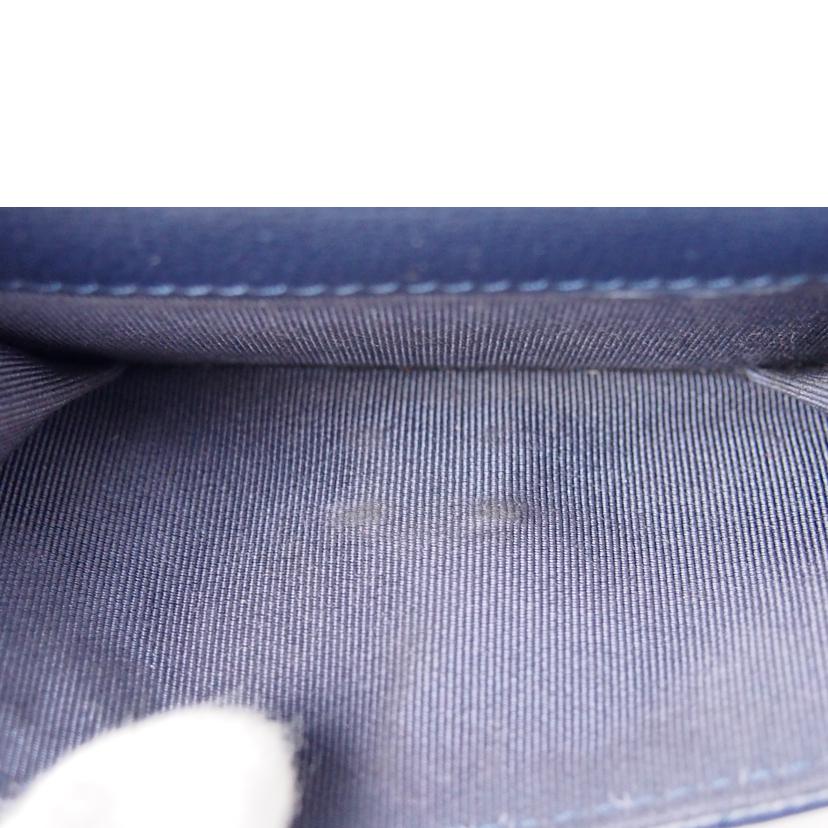 CHANEL シャネル/ココマーク マトラッセキャビアスキン コンパクトウォレット//31306611/ABランク/76