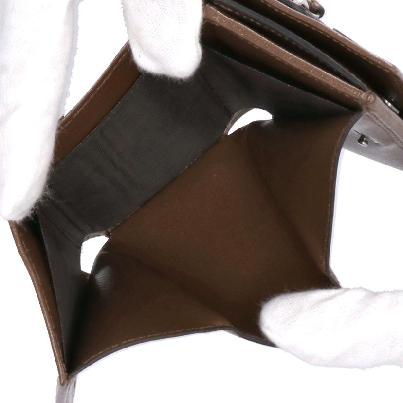 GUCCI グッチ/GGキャンバス三つ折りコンパクト財布/681708//ABランク/75