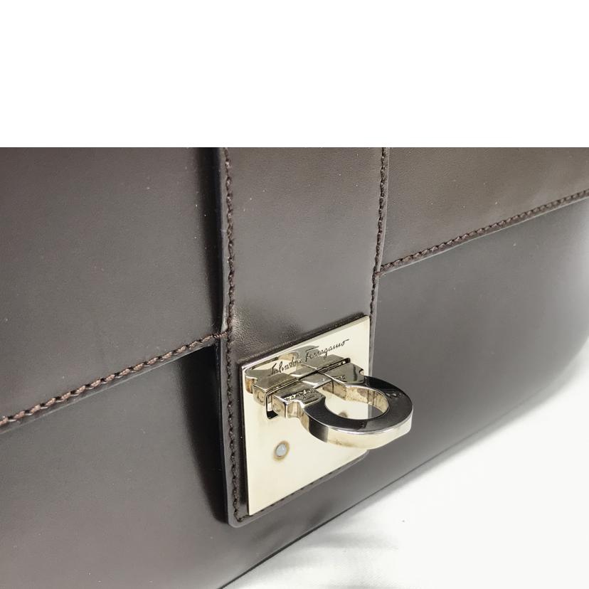 feragamo フェラガモ/ガンチーニショルダーハンドバッグ/1780//ABランク/51