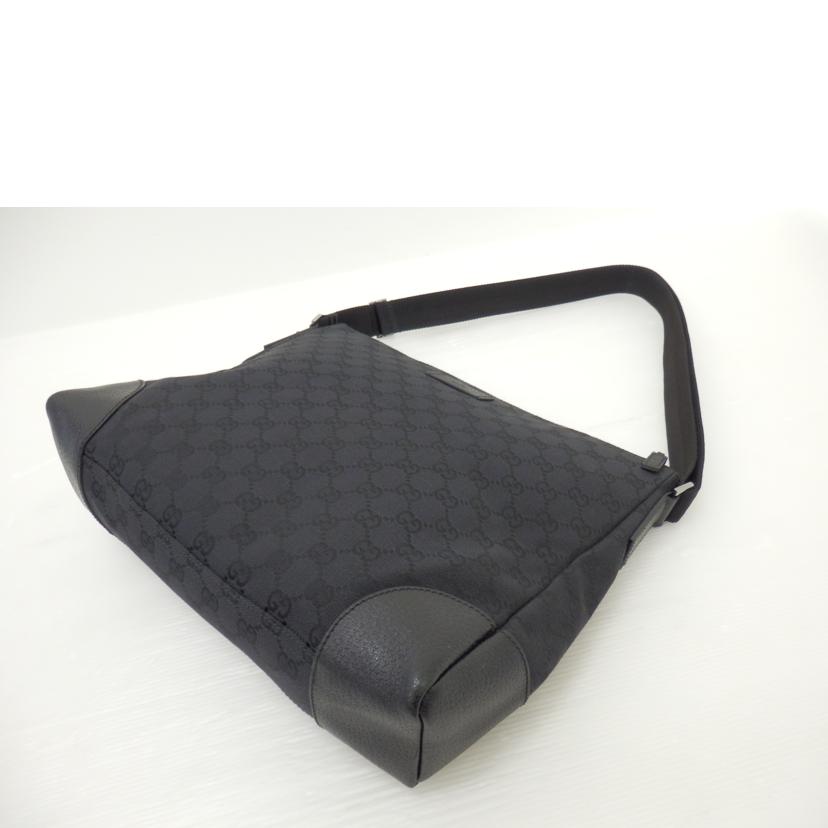 GUCCI グッチ/GGキャンバスショルダー/110054//204991/Bランク/88