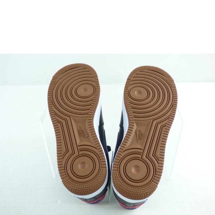 NIKE ナイキ/AIR FORCE 1 ’07LE/CQ7506-084//SAランク/64