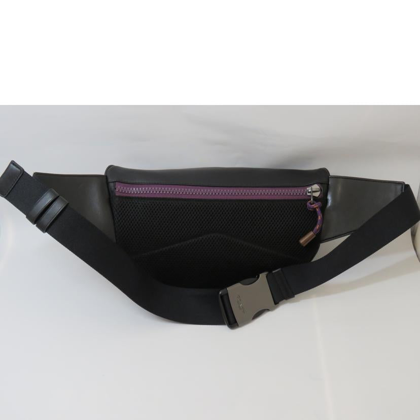 COACH/シグネチャーダンボプリントウエストポーチ/ディズニーコラボ/89905//M1921/Aランク/90