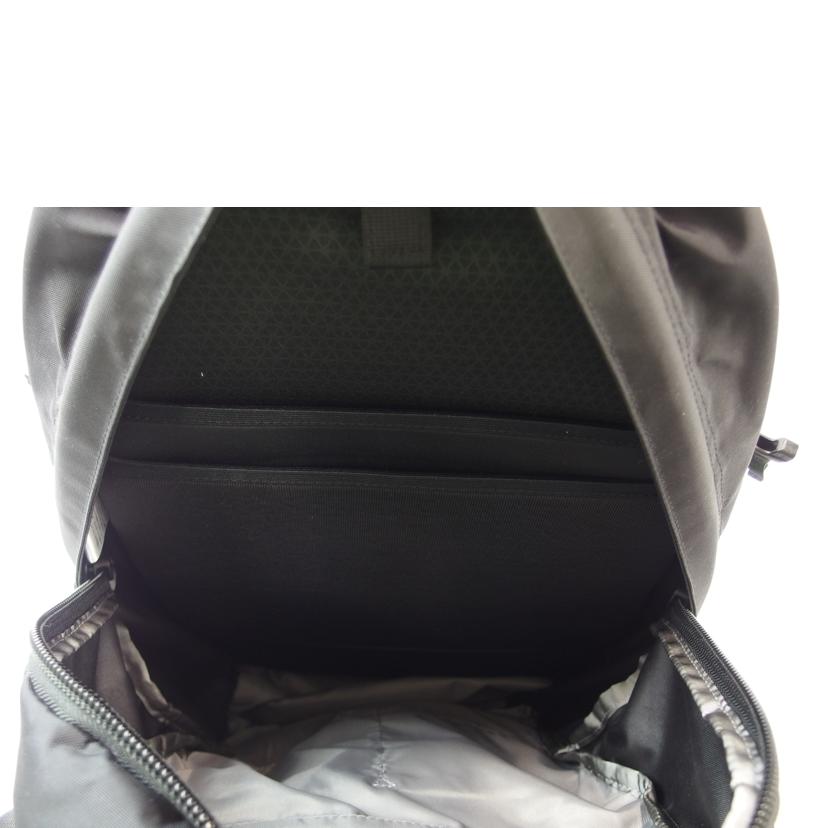 THE NORTH FACE ノースフェイス/HOT SHOT バックパック ブラック/NM72202//Aランク/83