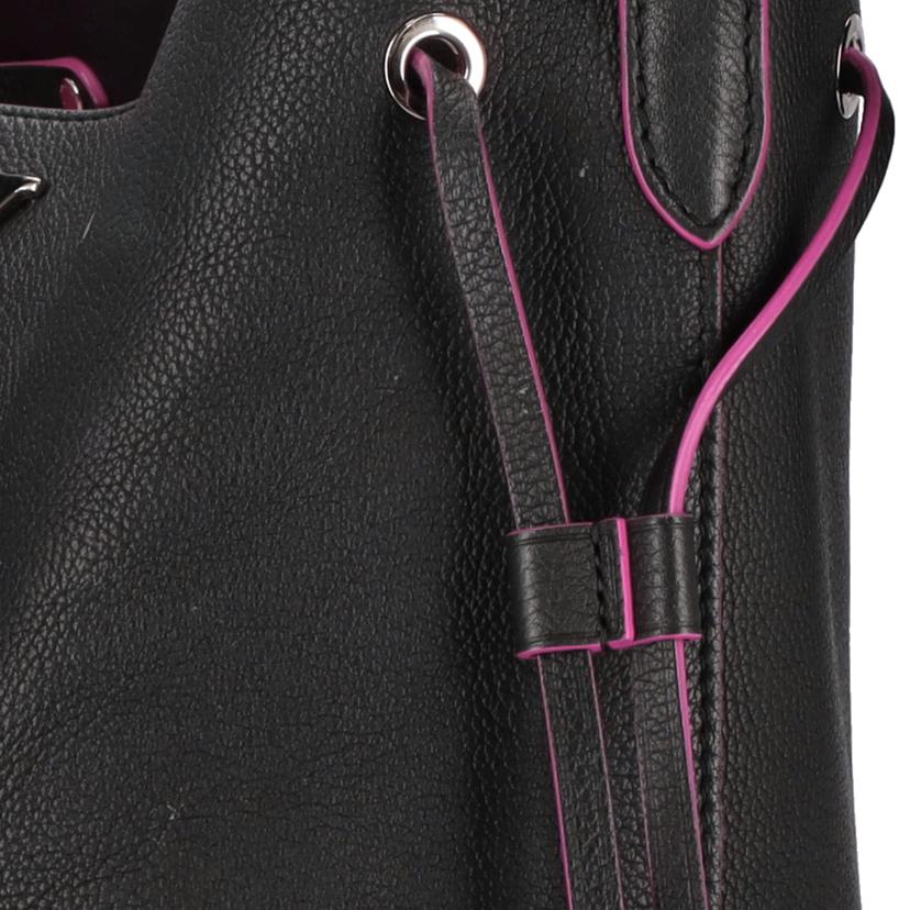 LV ルイヴィトン/ロックミーバケット/ノワール/M54677//DU4***/ABランク/75