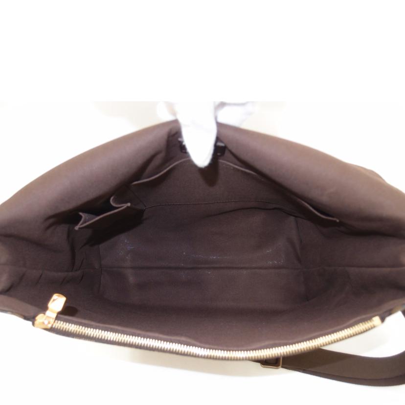 LOUIS VUITTON ルイヴィトン ルイ・ヴィトン ビトン 市松模様 ブラウン 茶 ショルダーバッグ メンズ レディース 定番 人気 LV 斜め掛け 肩がけ/ブルックリンMM/ダミエ・エベヌ /N51211//CA2***/Aランク/69