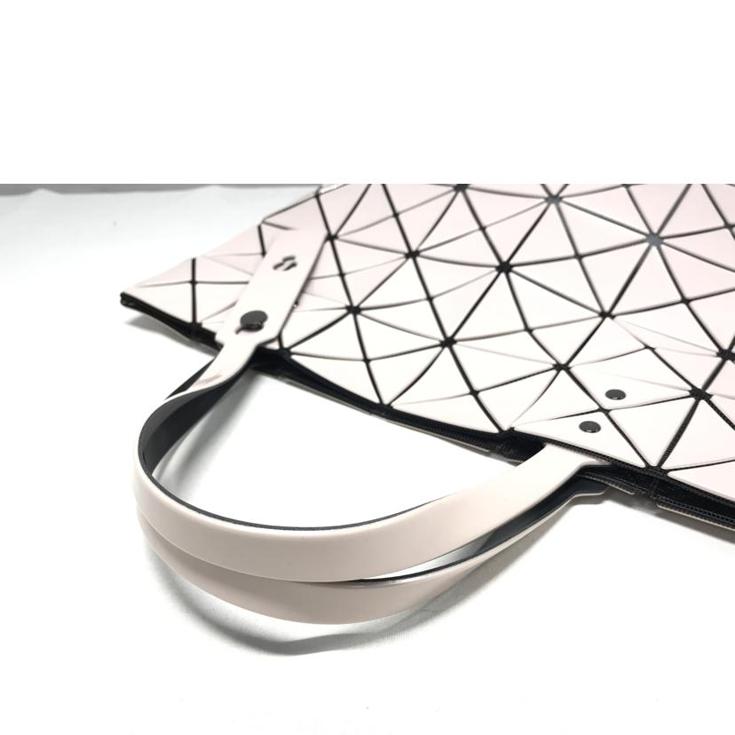 ISSEY MIYAKE イッセーミヤケ/BAOBAO ルーセントトートバック//Aランク/51