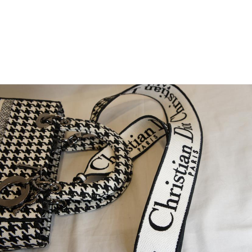 Christian Dior クリスチャンディオール/レディディオールLady D Liteミディアムハンドジャガード/M0565OZAF//SAランク/92