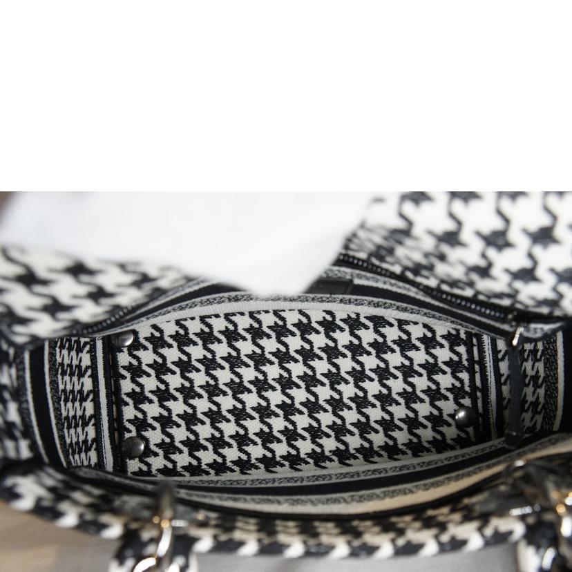 Christian Dior クリスチャンディオール/レディディオールLady D Liteミディアムハンドジャガード/M0565OZAF//SAランク/92