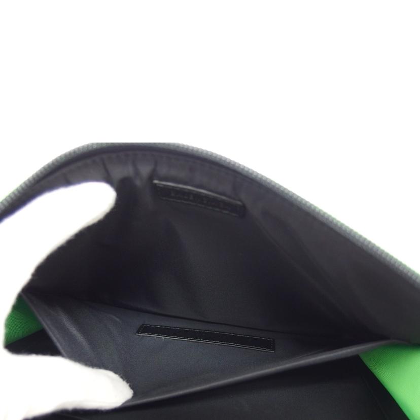 BALENCIAGA バレンシアガ/ナイロンクラッチバッグ/ネオグリーン/554219//3804・X・568024/ABランク/04