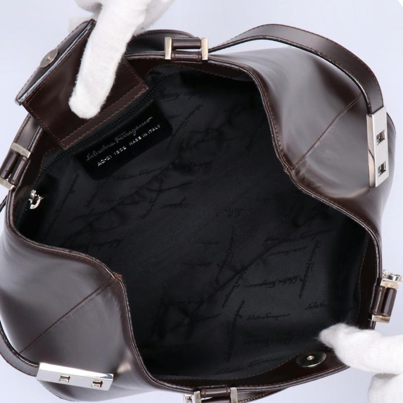 Ferragamo Ferragamo/ガンチーニボックスカーフハンド/AQ-21 1302//ABランク/75