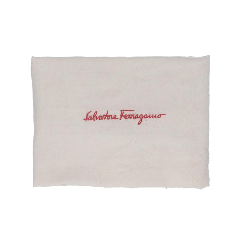 Ferragamo Ferragamo/ガンチーニボックスカーフハンド/AQ-21 1302//ABランク/75