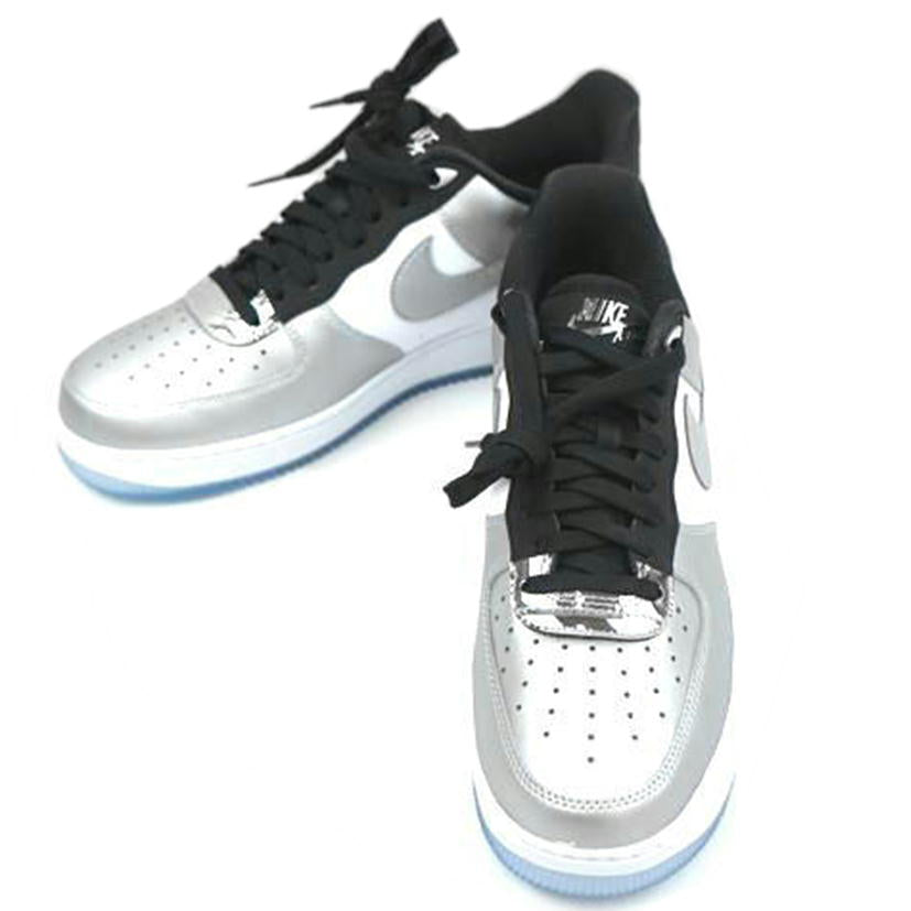 NIKE ナイキ/NIKE WMNS AIR FORCE 1 07 SE/DX6764-001//Aランク/67