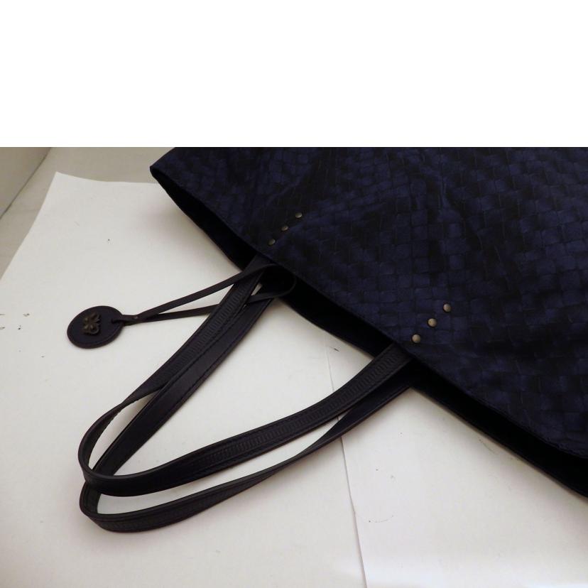BOTTEGA BOTTEGA/イントレプリントナイロントート//B07723698X/Aランク/95