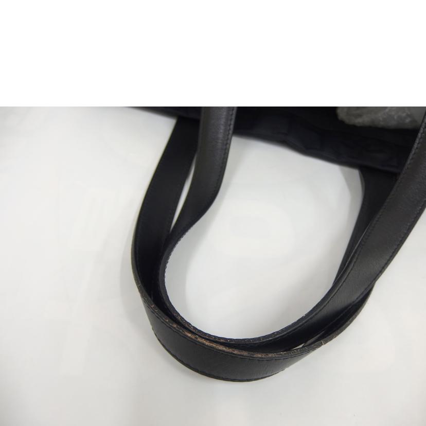 CHANEL シャネル/ニュートラベルライントート//8126347/Bランク/82