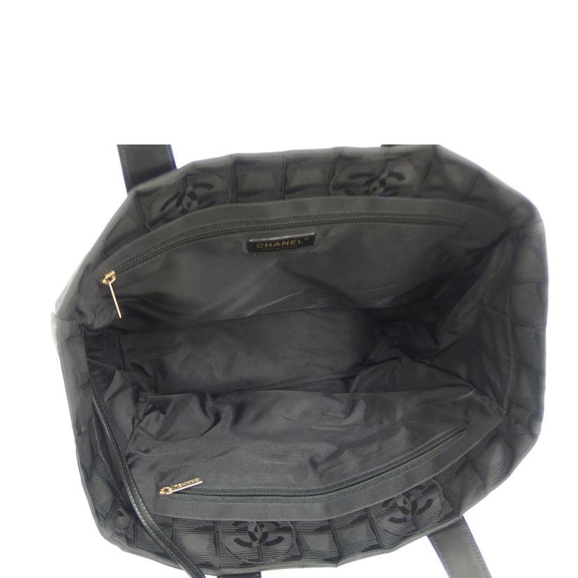 CHANEL シャネル/ニュートラベルライントートMM/黒//10807016/Bランク/82