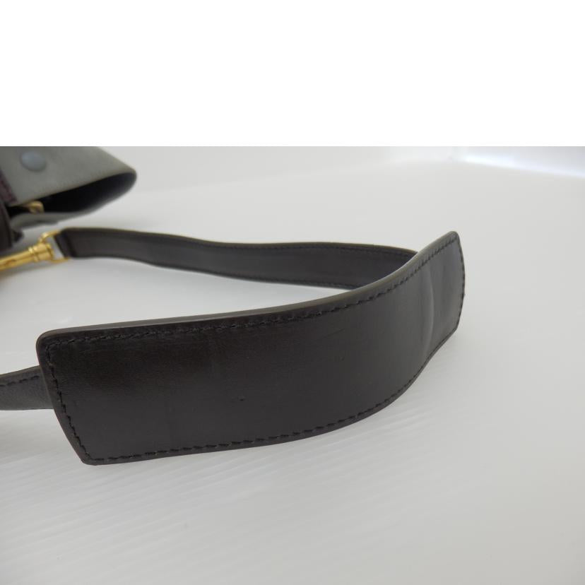 CELINE セリーヌ/2WAYワンハンド トラペーズ//BCランク/88