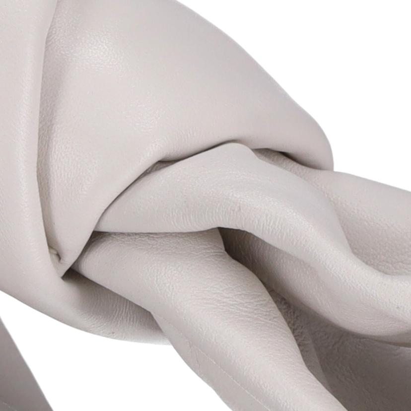 BOTTEGA ボッテガ BOTTEGAVENETA ザツイスト ホワイト ハンドバッグ/ザツイスト/ホワイト//Aランク/37