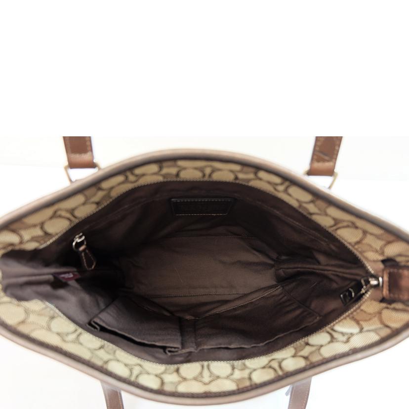 COACH コーチ/アウトラインシグネチャージップトート/F55364//E16**/Bランク/71