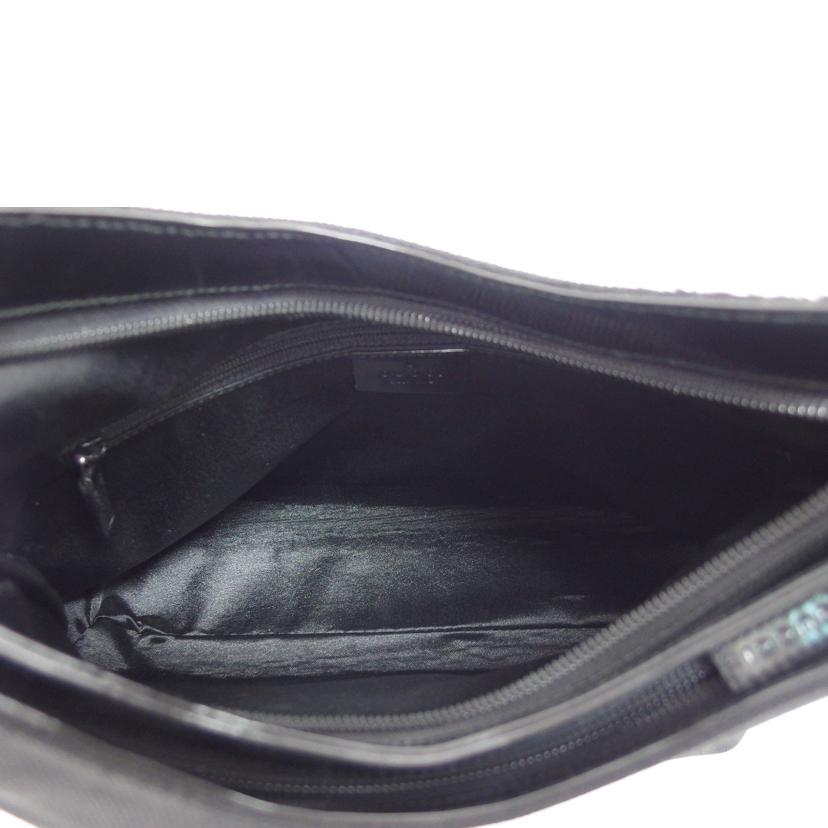 GUCCI グッチ/ナイロンワンショルダーバッグ/ブラック/001・3778//1705/ABランク/04