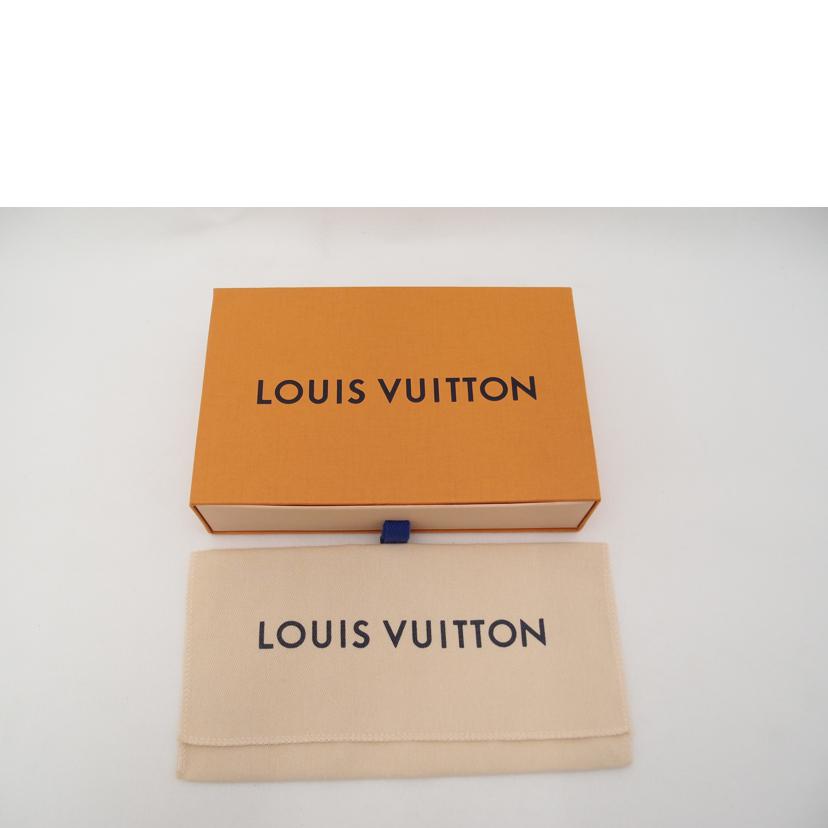 LOUIS VUITTON ルイヴィトン ビトン 二つ折り長財布 新型 紫 レディース/ポルトフォイユサラ/ヴェルニ/アマラント/M90152//TS1***/Aランク/69