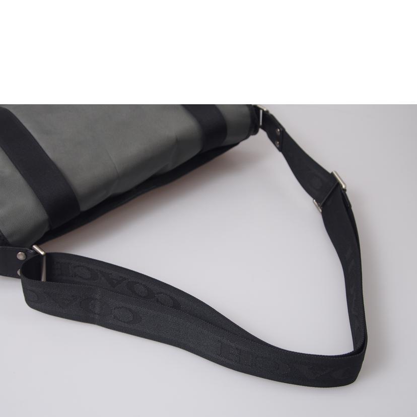 COACH コーチ/メッセンジャーバッグ/F70422//B1220/Bランク/76