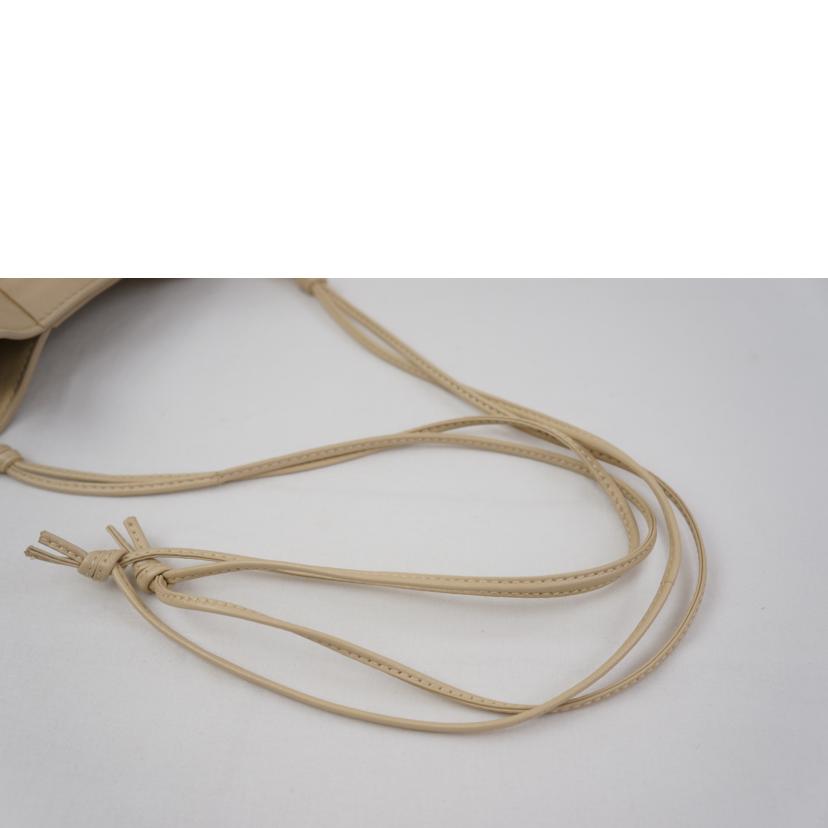 BOTTEGA ボッテガヴェネタ/スモールカセットクロスボディ//ABランク/67