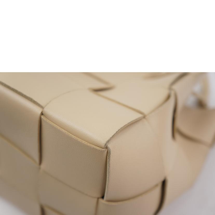 BOTTEGA ボッテガヴェネタ/スモールカセットクロスボディ//ABランク/67
