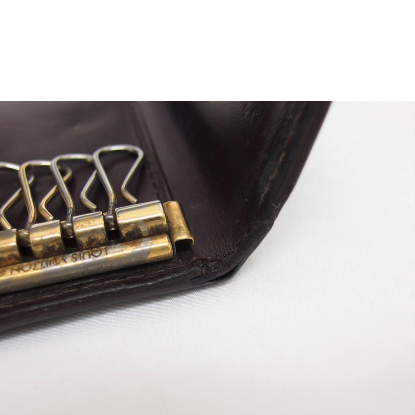 LV ルイヴィトン/ミュルティクレ4/ヴェルニ/アマラント/M93517//CA0048/Bランク/04