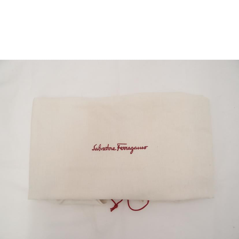 Ferragamo フェラガモ 黒 動物柄 ハンドバック ショルダーバッグ 肩掛け レディース/ガンチーニアニマルトート/ブラック/21/7477//Aランク/69