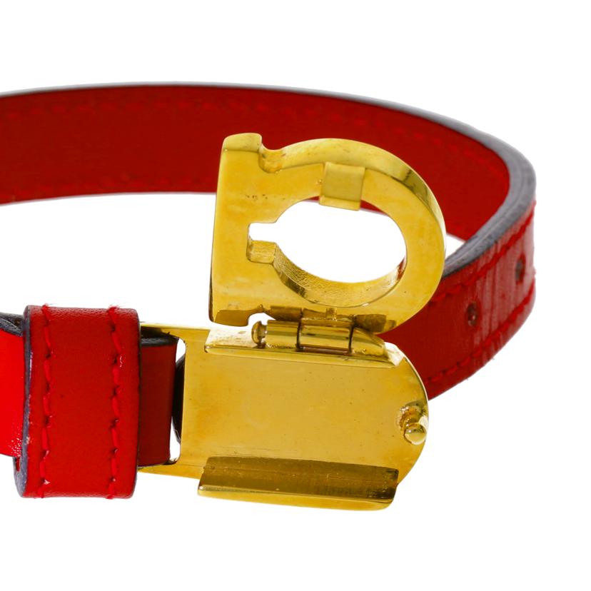 Ferragamo フェラガモ/ガンチーニブレスレッド//Bランク/75