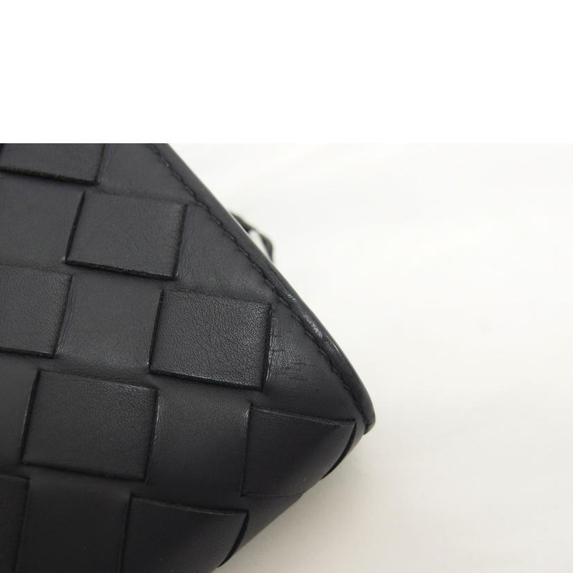 BOTTEGA VENETA ボッテガヴェネタ/イントレチャート/レザークラッチバッグ/ブラック//P02115794X/ABランク/04