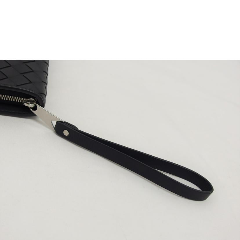 BOTTEGA VENETA ボッテガヴェネタ/イントレチャート/レザークラッチバッグ/ブラック//P02115794X/ABランク/04